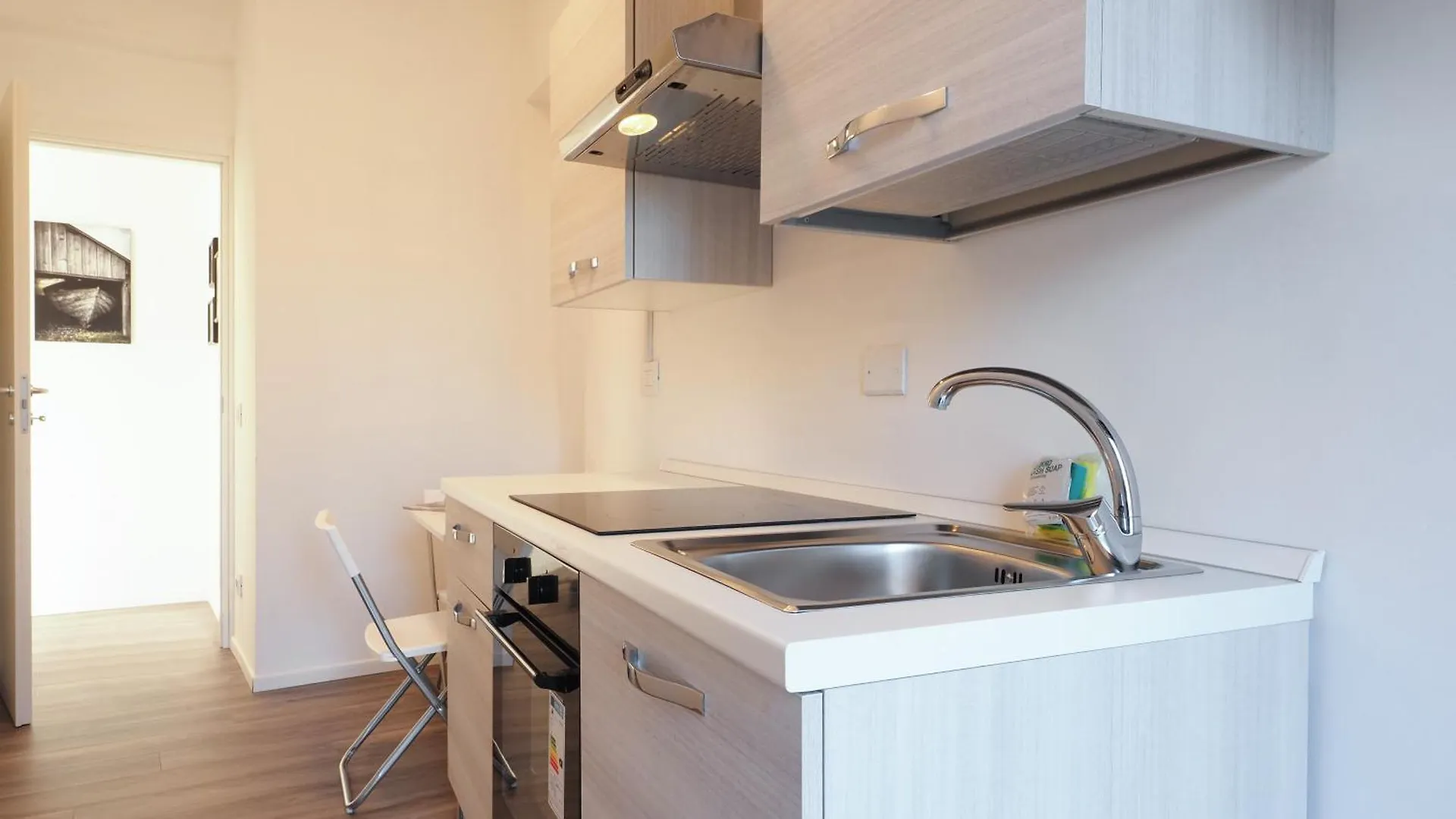 Contempora Apartments - Camera Plana B Milan 0*,